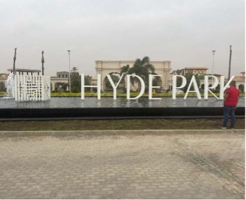 HYDE PARK 06